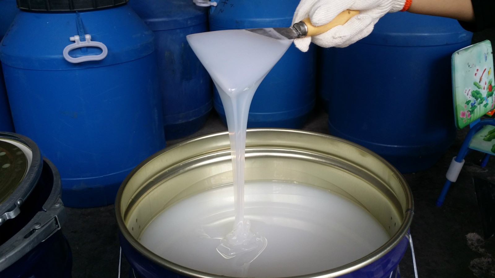 工業(yè)級(jí)模具硅膠膨脹怎么辦 ？